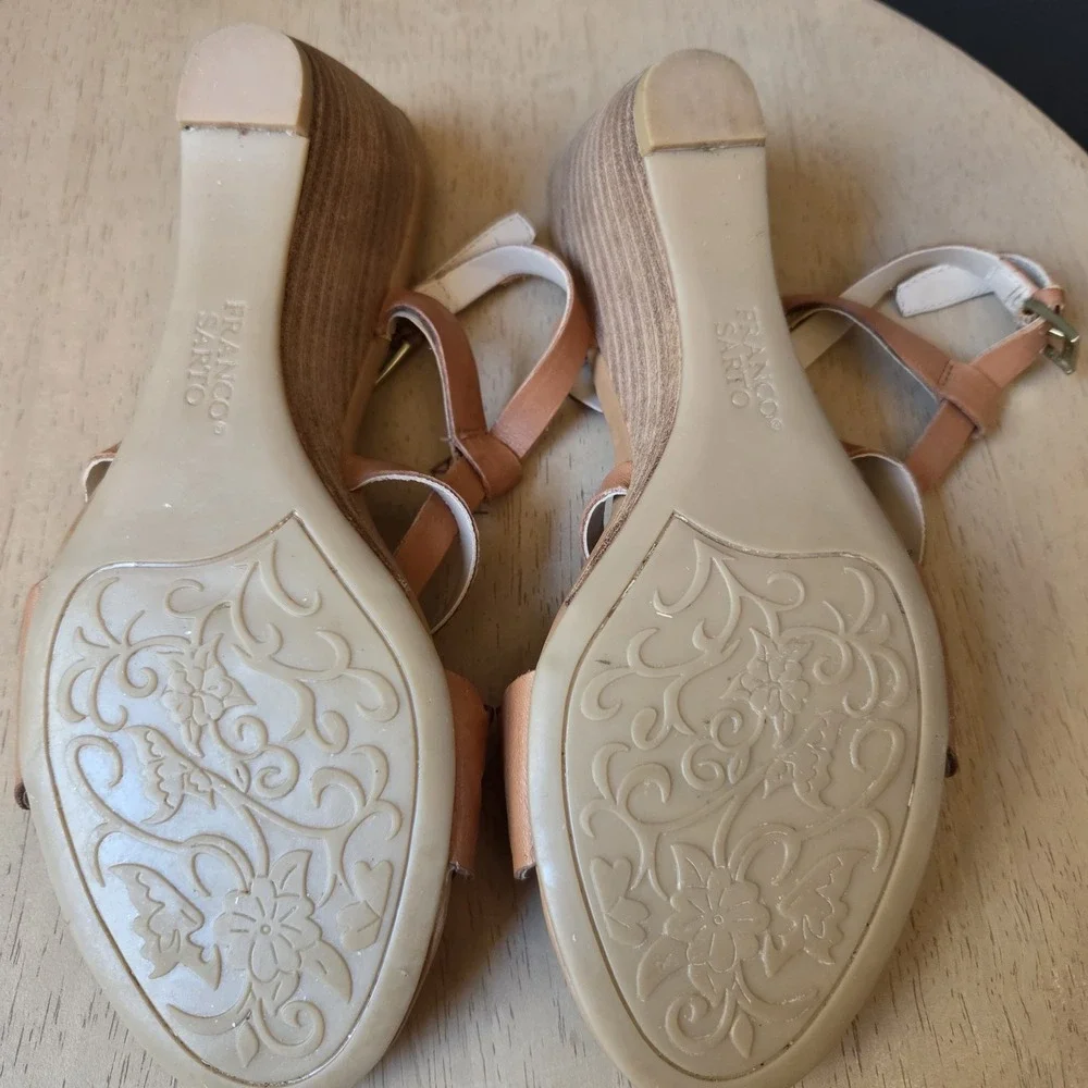 Franco Sarto Women's Trady Sandals 9M Brown Cut Out‎ Wedge Leather Adjustable